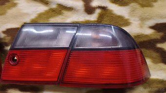 Zadní lampy SAAB 9-5 - 2