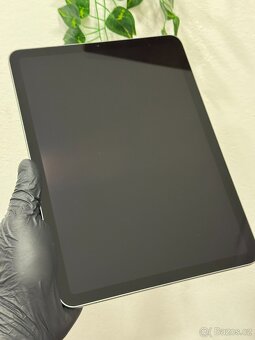 iPad Air 10,9" (2020) 64GB - 100% baterie - 2