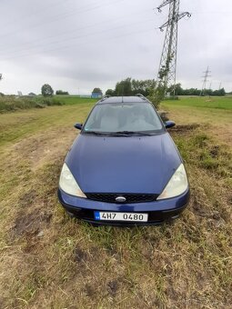 Ford Focus Combi 1.8/16V benzín - 2