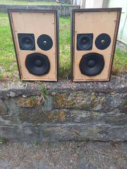 Třípásmové reprobedny Tesla HiFi - 2