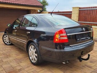 Škoda Octavia II 2.0TDi Edition 100 - Kůže - Xenon - tažné - 2
