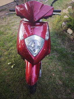 Honda 125 Dylan - 2