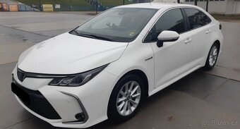 Toyota Corolla 1.8 Hybrid Sedan Comfort - 2