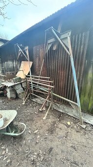 Kozy na vyndání motoru - 2