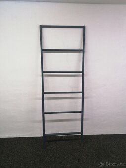 Konzole na regal - 2