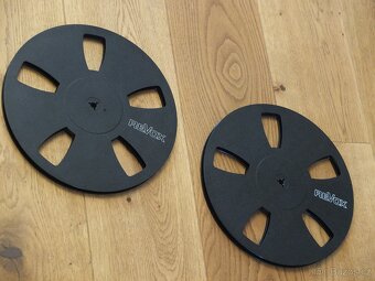 SAMSUNG PS-WX710---- AGFA-18cm pouze jako celek 2ks - 2