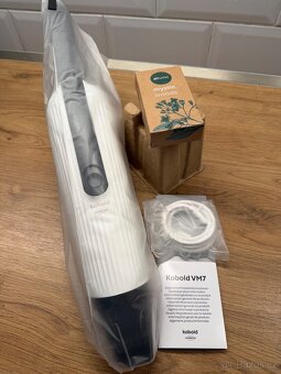 Ruční aku vysavač Vorwerek Kobold VM7 + vůně do vysavače - 2