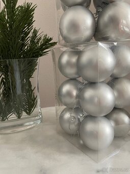 Vánoční ozdoby koule stříbrné 24 ks - 2