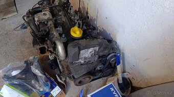 P: motor 1.5 dci Renault/Nissan - 2