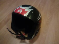 helma/přilba na lyže 56 velikost 02 - 2