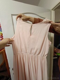 Plesové šaty růžové 44-46 - 2