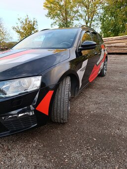 ŠKODA OCTAVIA COMBI III RS - 2