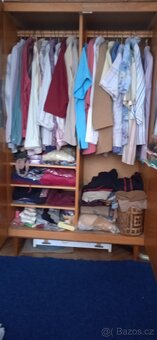 Skříň šatní - 2