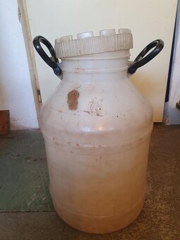 Prodám plastové sudy - 2