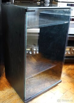 SONY ORIGINÁLNI RACK - 2