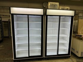 Prosklená chladicí lednice dvoudveřová - 2