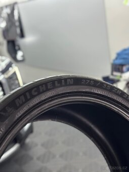 Michelin 275/35/21 // 325/30/21 Dvourozměrná Letní Sada - 2