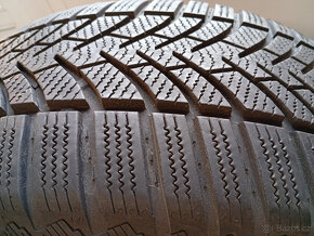 ZIMNÍ SEMPERIT 235/55R18 - 2