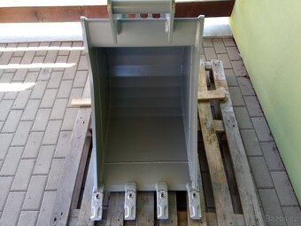 lžíce lopata na bagr - 2