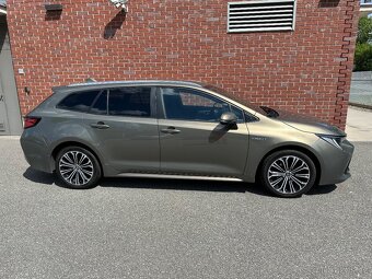 Toyota Corolla Touring Sports 1.8 Hybrid Comfort, tažné zař. - 2