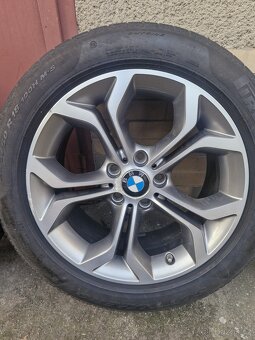 Kola BMW 18 - 2