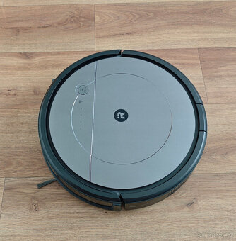 Značkový robotický vysavač iRobot Roomba Combo 1138 - 2