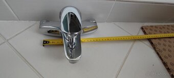 Prodám nástěnnou vanovou baterii GROHE rozteč 150 mm - 2