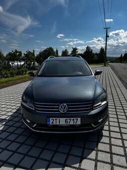 Volkswagen Passat B7 Variant Highline 2.0 TDI 103 kW, manuál - 2