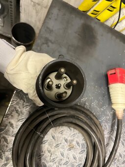Redukce 380v 32a - 2
