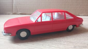 Tatra 613 výrobce kdn - 2