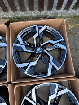 ORIGINÁL Alu Škoda SAGITARIUS R20, 5x112 - ZÁNOVNÍ, TOP STAV - 2