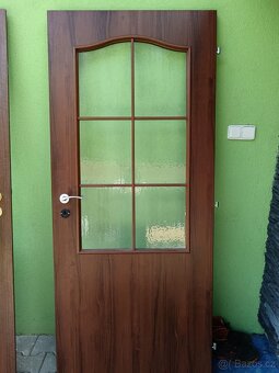 Levé a pravé dveře - 2
