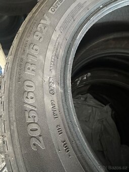 Pneu 205/60 R16 92V KUMHO PS71 LETNÍ - 2