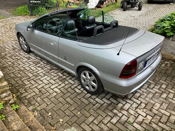 Opel Astra 1,6i Cabrio Bertone klima. - 2