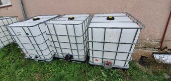 IBC KONTEJNER / NÁDRŽ NA 1000 L - ČISTÉ - 2