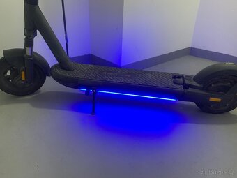 Elektrická koloběžka Inmotion S1 - 2