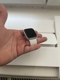 APPLE WATCH SERIES 8 45mm – ZÁRUKA DO 11/25 + KRABICE - 2
