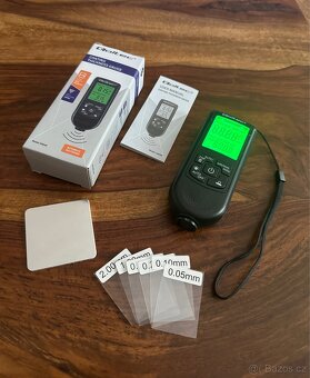 Měřič tloušťky laku s LCD - 2