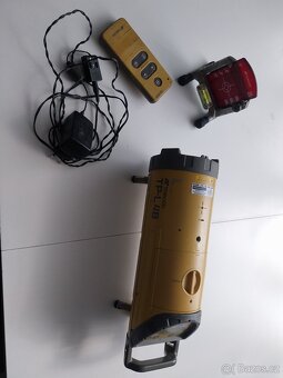 Potrubní (kanálový) laser TOPCON - REZERVOVÁNO - 2