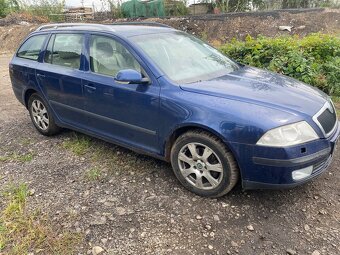 Škoda Octavia 2 před fac.vombi barva 9462- bez koroze) - 2