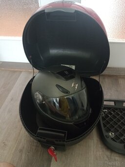 Zadní kufr na moto/skútr Shin Yo - 2