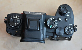 Sony Alpha 1 (ILCE-1) 8K video 50MP - 2
