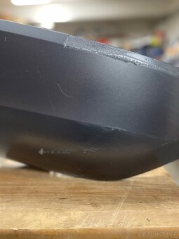 Prodám střední díl zadního nárazníku VOLVO V 90 CC - 2