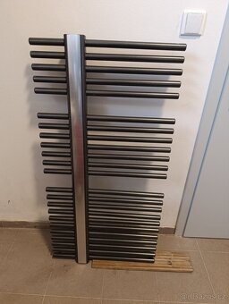 Designový koupelnový radiátor/žebřík - 2