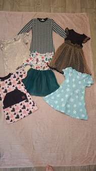 Prodám dětské šaty  na 4-5let - 2