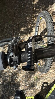 Celoodpružené horské kolo Cannondale Trigger 27,5 Team - 2