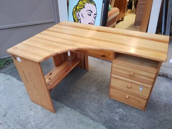 Rohový psací stůl - 2