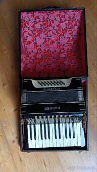 Tahací harmonika akordeon Hohner Student III - 2