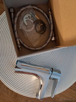 Umyvadlová baterie Titania - 2