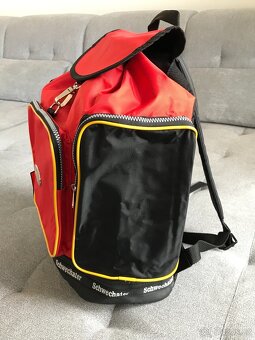 Batoh turistický červený retro - 2